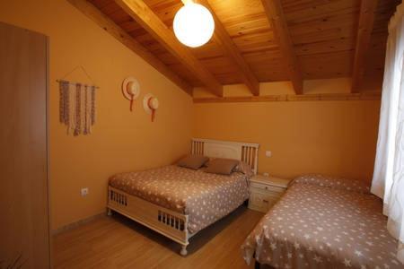 Hostal Miraribera En La Ribera Del Duero Fompedraza Exterior foto